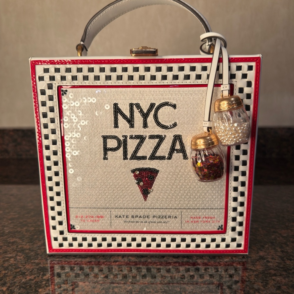 RARE Kate Spade 3-D Pizza Box Top-Handle π πππππππππππ - Picture 2 of 6